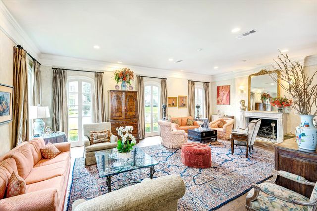 3744 Inwood Drive, Houston, TX 77019