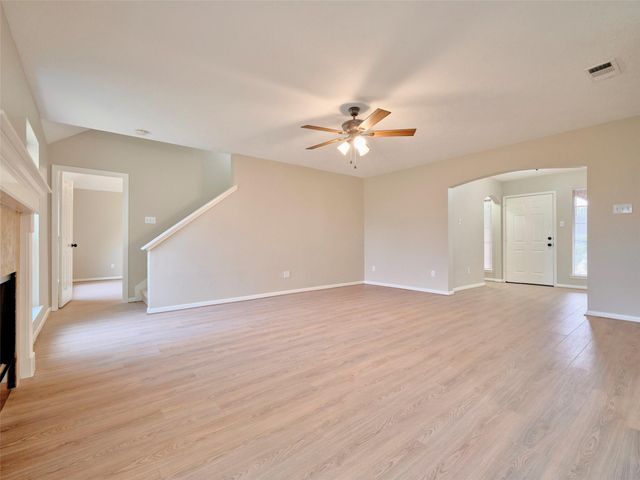 4801 E Columbary Drive, Rosenberg, TX 77471