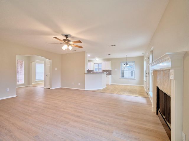 4801 E Columbary Drive, Rosenberg, TX 77471