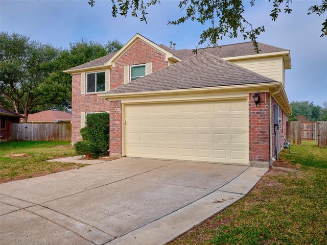 4801 E Columbary Drive, Rosenberg, TX 77471
