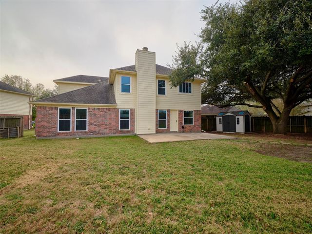 4801 E Columbary Drive, Rosenberg, TX 77471