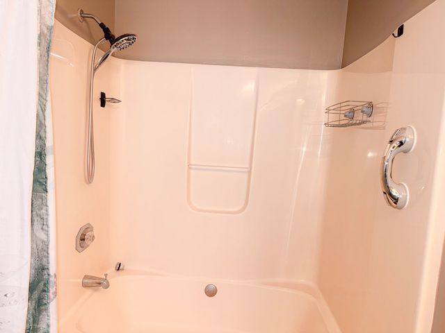 104 Rolling Pines Drive, Enterprise, AL 36330