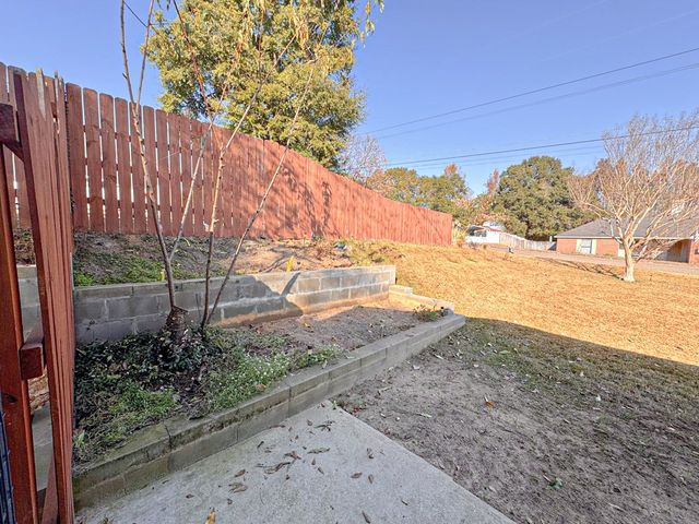 104 Rolling Pines Drive, Enterprise, AL 36330