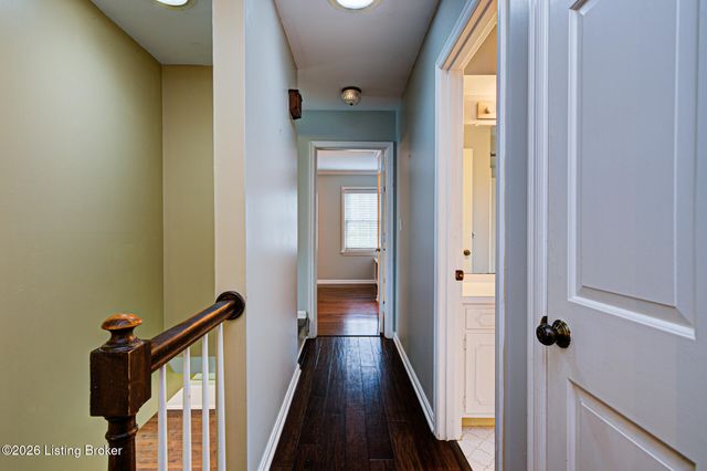 7003 Quail Brace Ct, Louisville, KY 40241