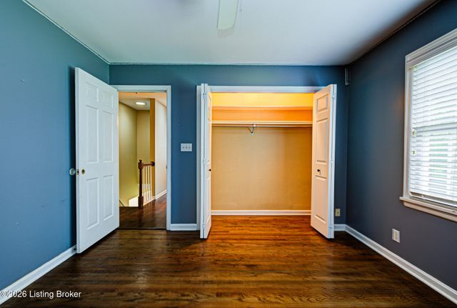 7003 Quail Brace Ct, Louisville, KY 40241