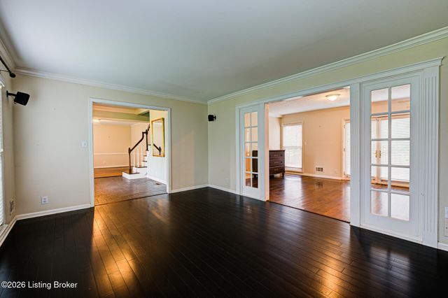 7003 Quail Brace Ct, Louisville, KY 40241