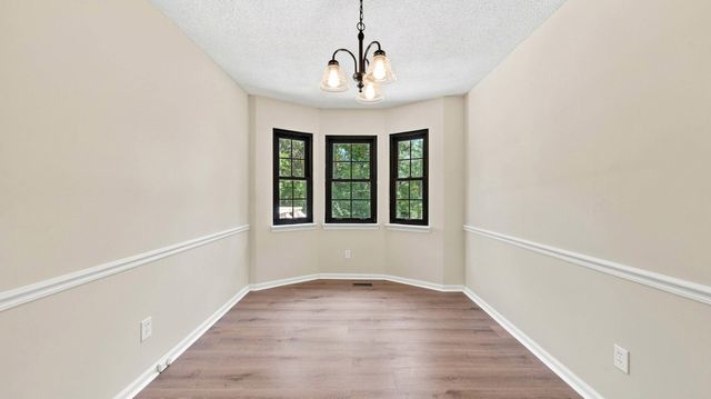 316 Shadow Parkway, Chattanooga, TN 37421