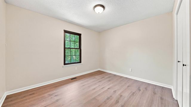316 Shadow Parkway, Chattanooga, TN 37421