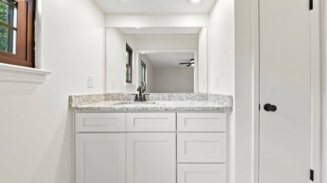 316 Shadow Parkway, Chattanooga, TN 37421
