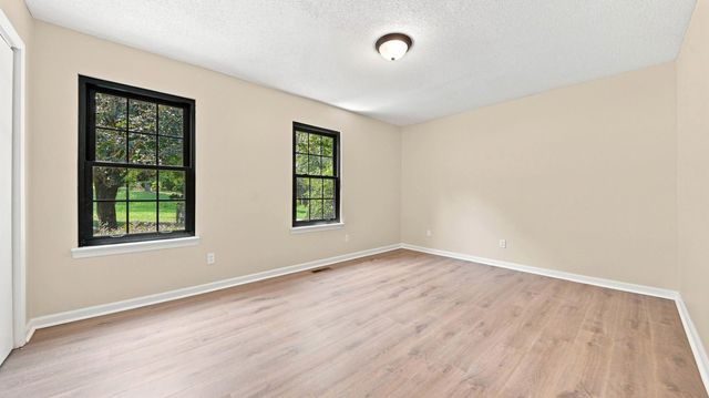 316 Shadow Parkway, Chattanooga, TN 37421