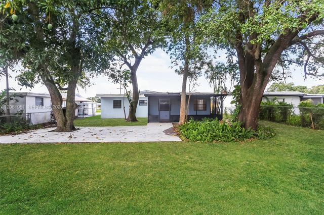 3751 NW 9th Court, Lauderhill, FL 33311