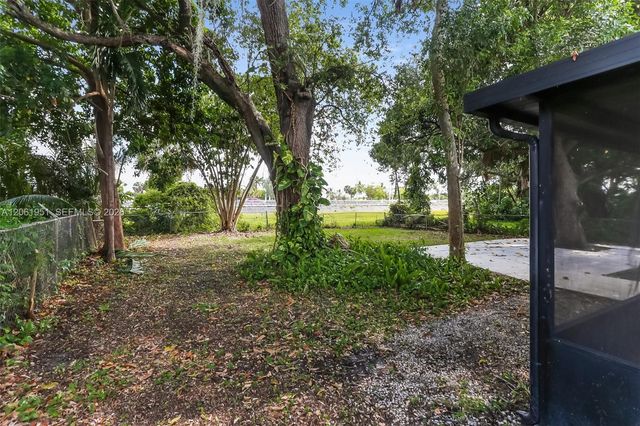 3751 NW 9th Court, Lauderhill, FL 33311