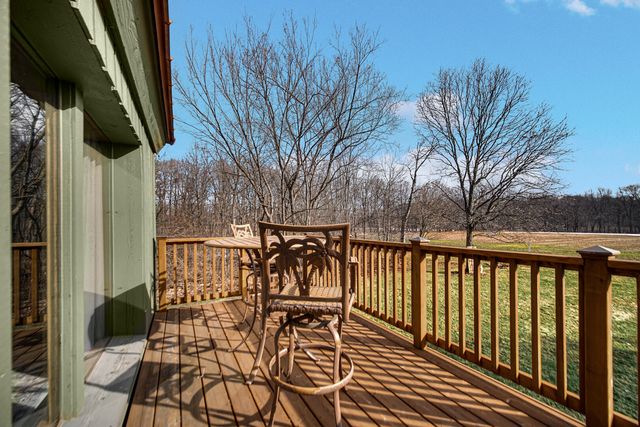 539 N 300 E, Valparaiso, IN 46383