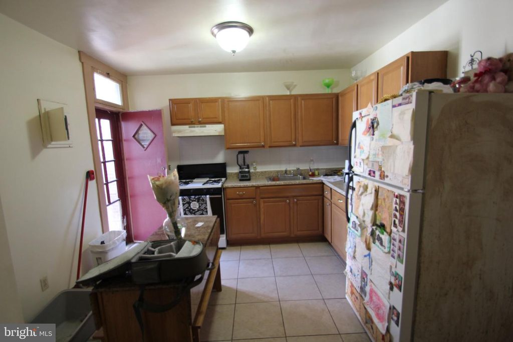 6942 OGONTZ AVE, Philadelphia, PA 19138 — photo 3