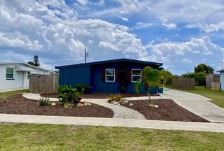 8819 AERO AVENUE, North Port, FL 34287