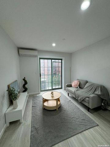 134-43 Maple Avenue 4D, Flushing, NY 11355