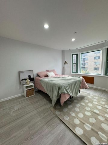134-43 Maple Avenue 4D, Flushing, NY 11355