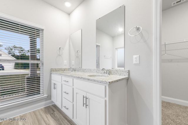 12210 Savannah Circle, Ocean Springs, MS 39564