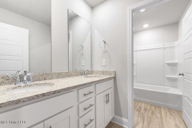 12210 Savannah Circle, Ocean Springs, MS 39564