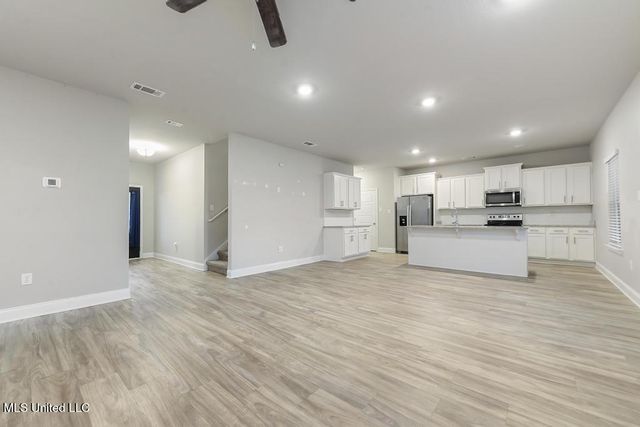 12210 Savannah Circle, Ocean Springs, MS 39564