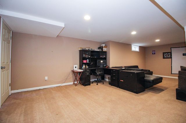 5950 Hayes Place, Merrillville, IN 46410