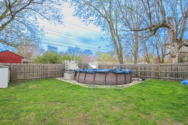 5950 Hayes Place, Merrillville, IN 46410