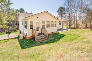 216 Pickens Road, Weaverville, NC 28787