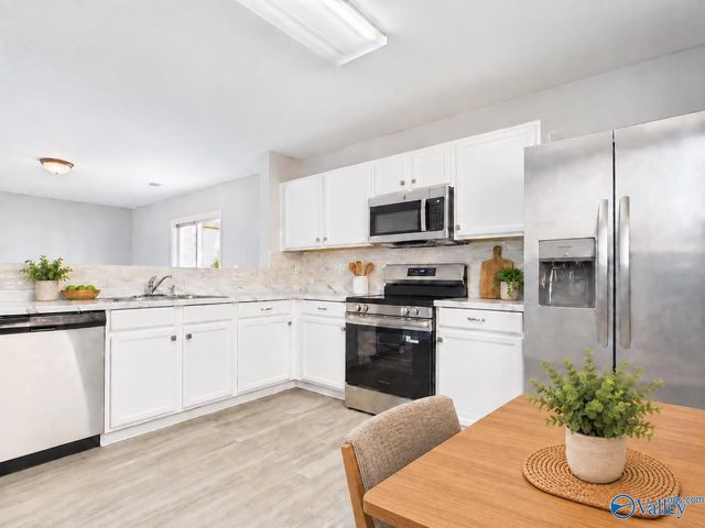 102 David Barnes Drive, Madison, AL 35756