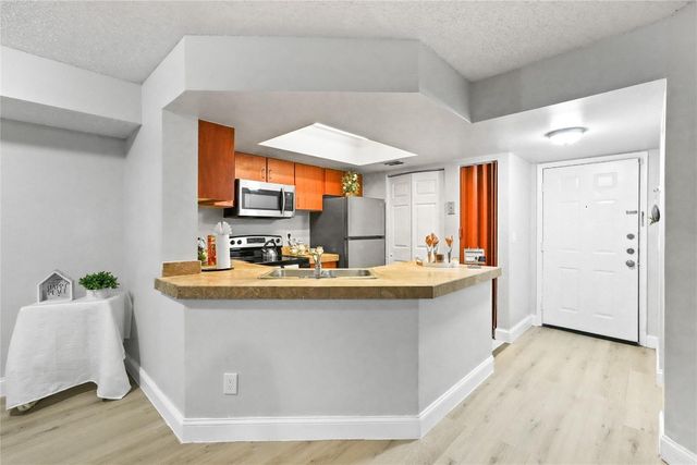 9166 W Atlantic Boulevard 1616, Coral Springs, FL 33071