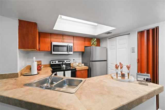 9166 W Atlantic Boulevard 1616, Coral Springs, FL 33071