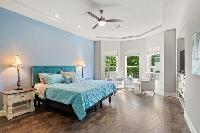 5313 Lipan Apache BND, Austin, TX 78738
