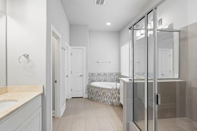 5313 Lipan Apache BND, Austin, TX 78738