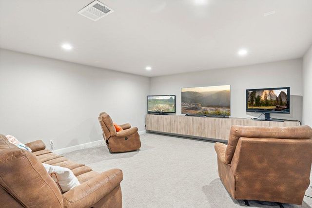 5313 Lipan Apache BND, Austin, TX 78738
