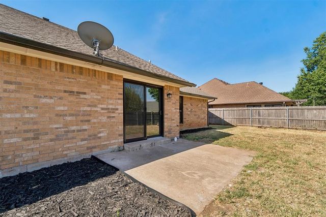 7901 Maehs Circle, Oklahoma City, OK 73162