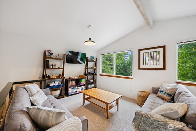 7370 Holiday Boulevard, Anacortes, WA 98221