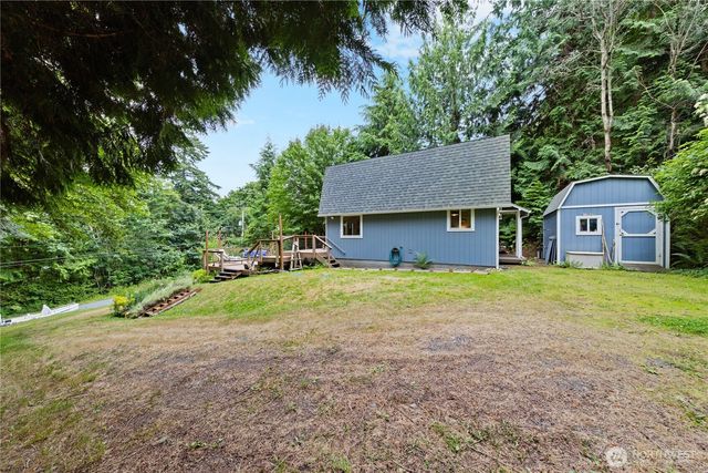 7370 Holiday Boulevard, Anacortes, WA 98221