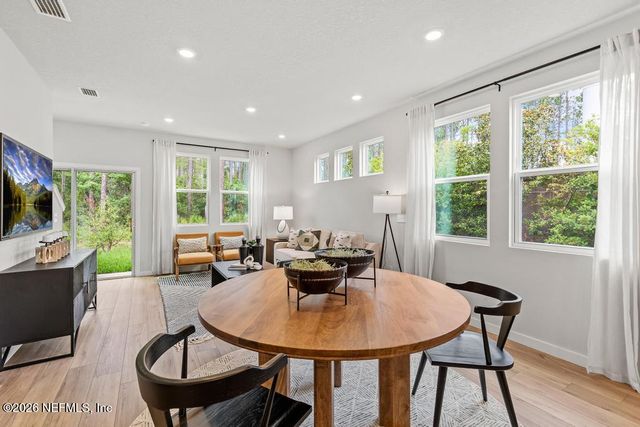 10739 WATERFIELD Road, Jacksonville, FL 32210