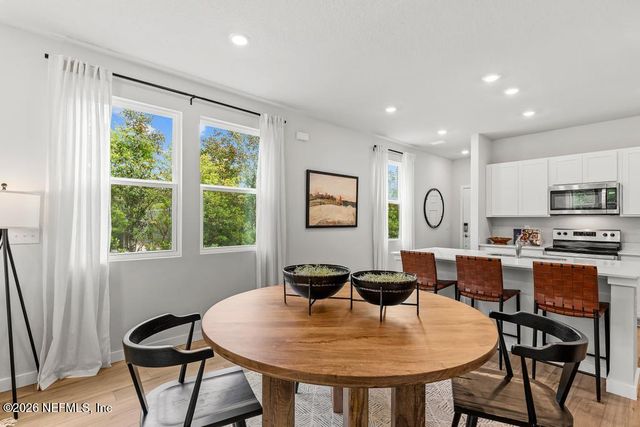 10739 WATERFIELD Road, Jacksonville, FL 32210