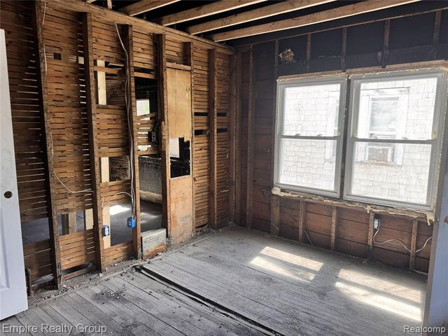 12614 Promenade Street, Detroit, MI 48213