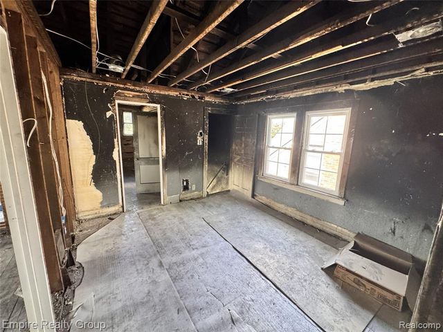 12614 Promenade Street, Detroit, MI 48213