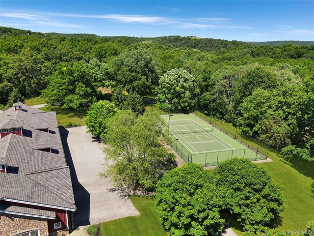 1963 Salt Point Turnpike, Salt Point, NY 12578