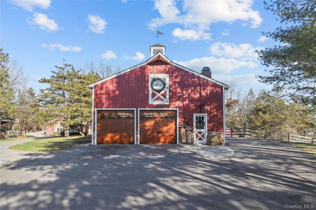 1963 Salt Point Turnpike, Salt Point, NY 12578