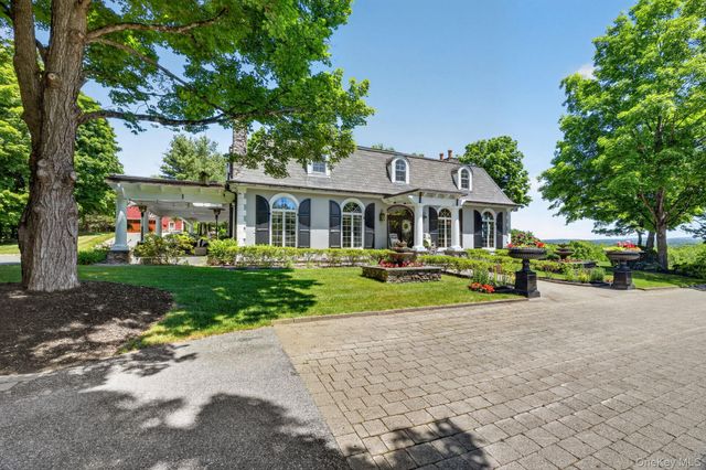 1963 Salt Point Turnpike, Salt Point, NY 12578