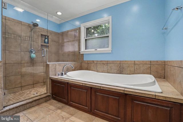 70 DEER LN, Holtwood, PA 17532