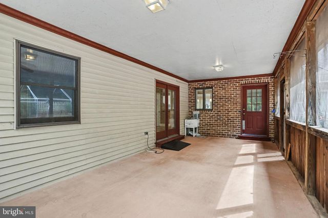 70 DEER LN, Holtwood, PA 17532
