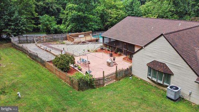 70 DEER LN, Holtwood, PA 17532