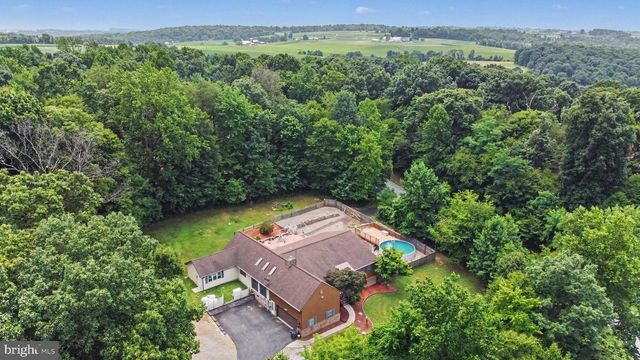 70 DEER LN, Holtwood, PA 17532