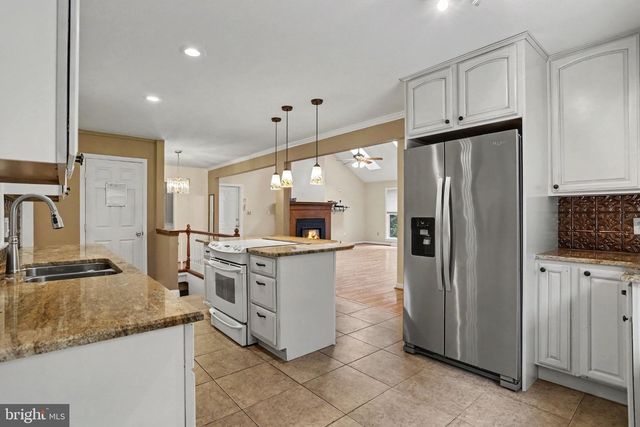 70 DEER LN, Holtwood, PA 17532