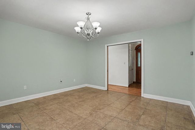 70 DEER LN, Holtwood, PA 17532
