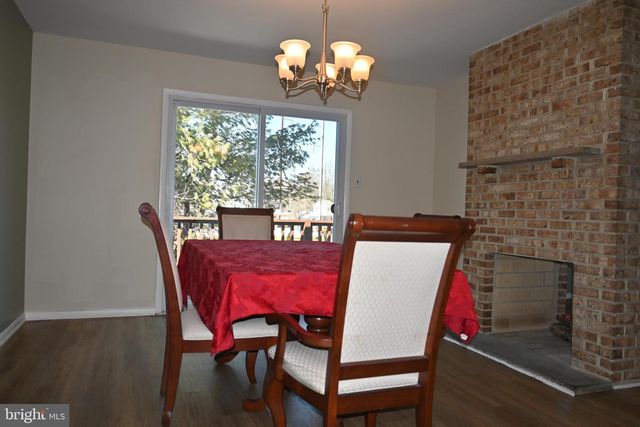 613 SAINT ANTHONY LN, Upper Darby, PA 19082